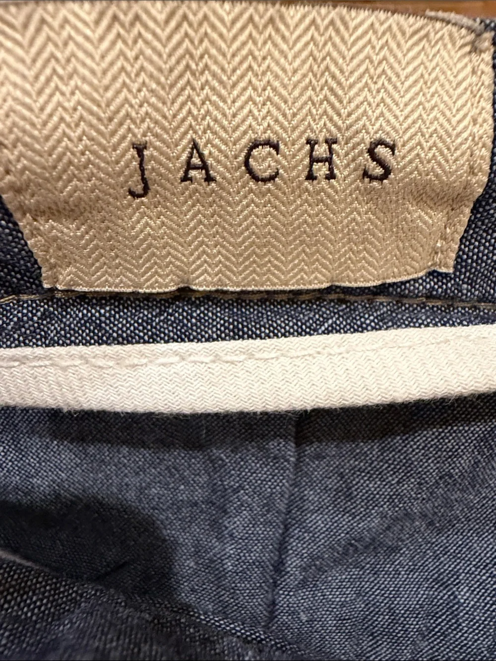 Jachs men flat